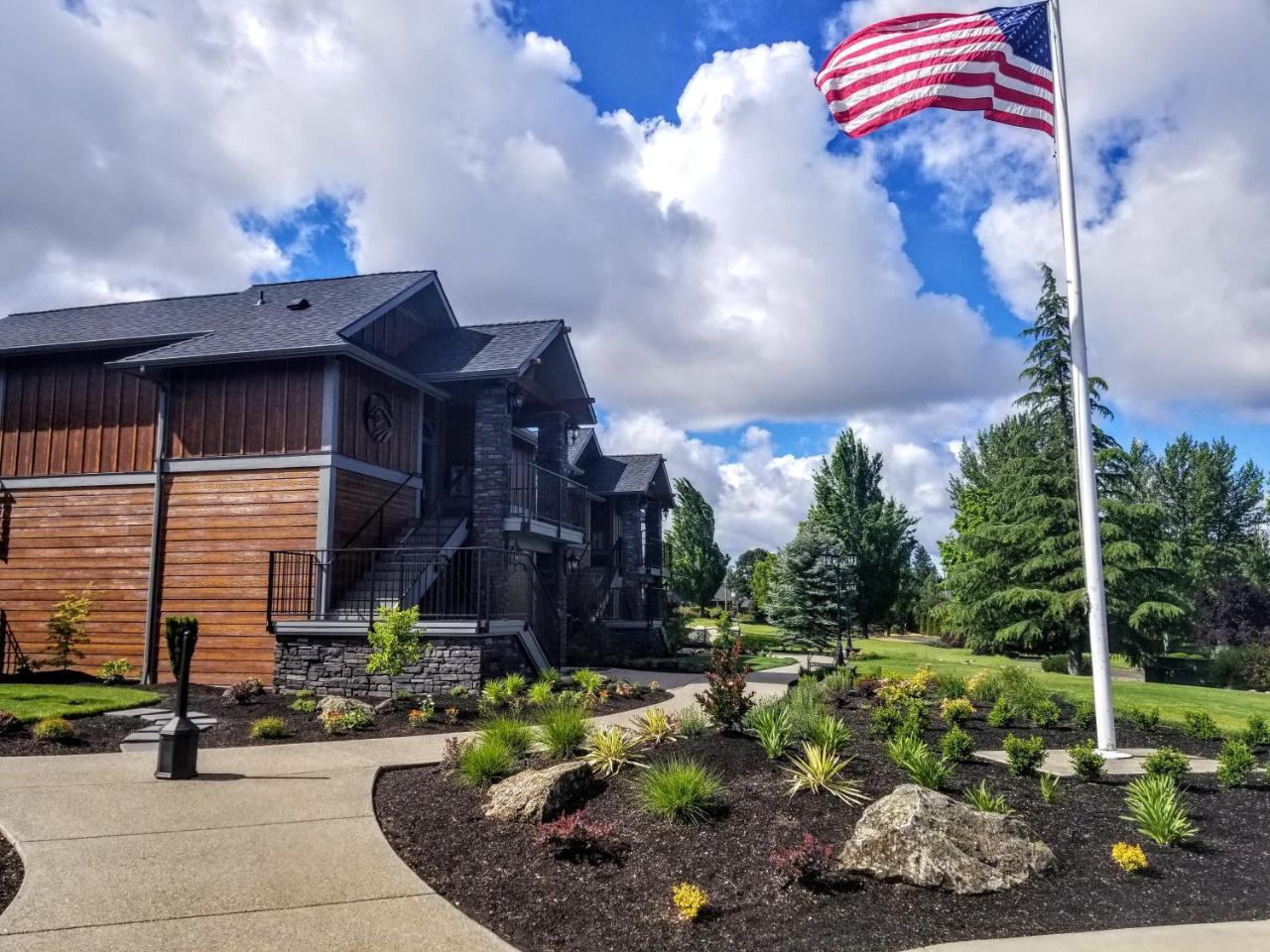 Resort At Eagle Point Golf Club Lodging Medford Eksteriør billede